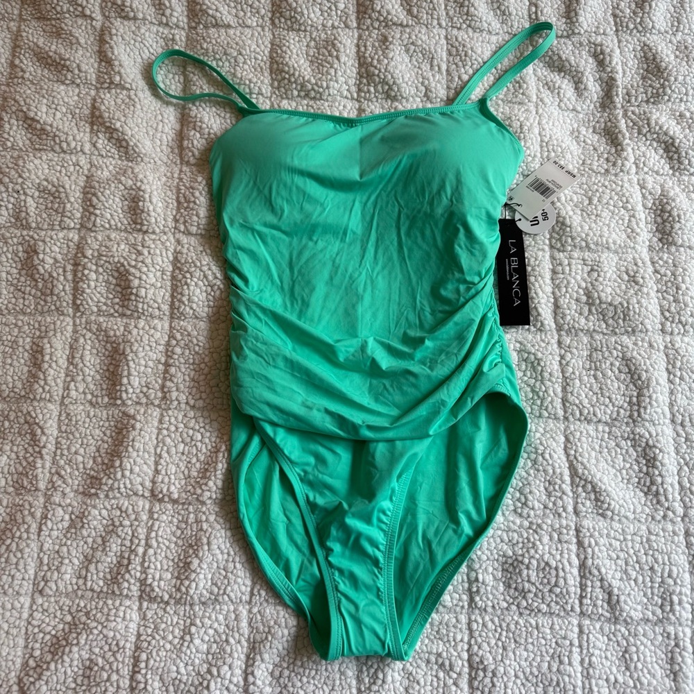 NWT La Blanca Island Goddess Lingerie One Piece